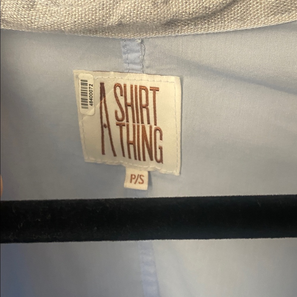 A Shirt Thing Penelope Light Blue Ruffle Neck Popover Blouse P/S - Picture 3 of 5